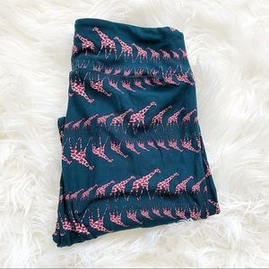 ❤️NWOT❤️ Lularoe OS Giraffe leggings